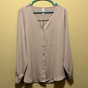 Zenana  Women’s Gray Long Sleeve Button Down Blouse, Extra Large (XL)